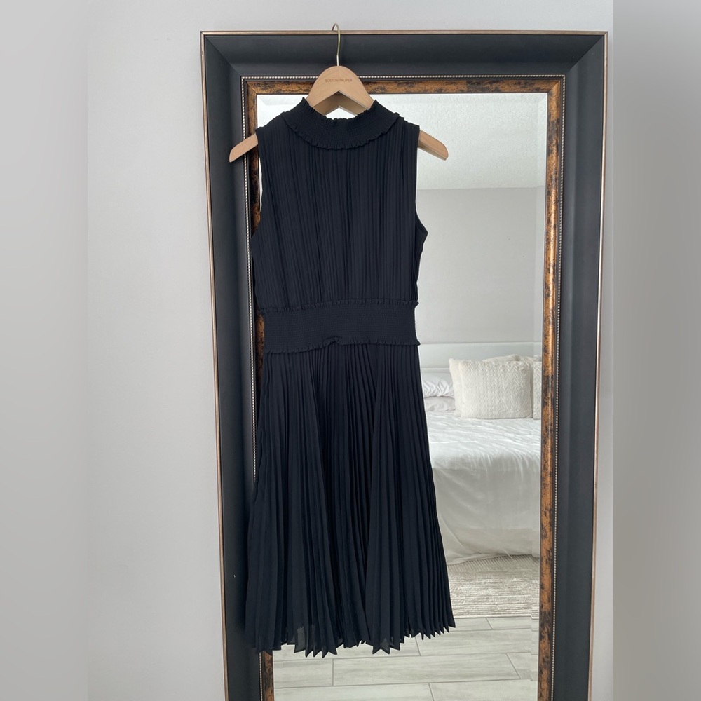 Nanette Lepore Black Pleated High Neck Sleeveless Midi Dress Size 10 - Picture 3 of 6